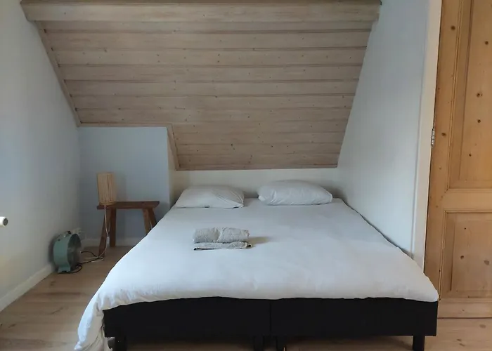 Apartman 3rd Floor Loft In Historical Dordrecht