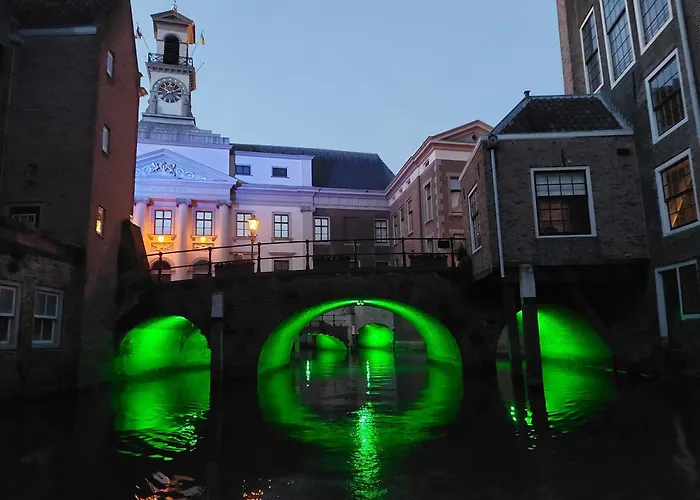 Apartment 3rd Floor Loft In Historical Dordrecht